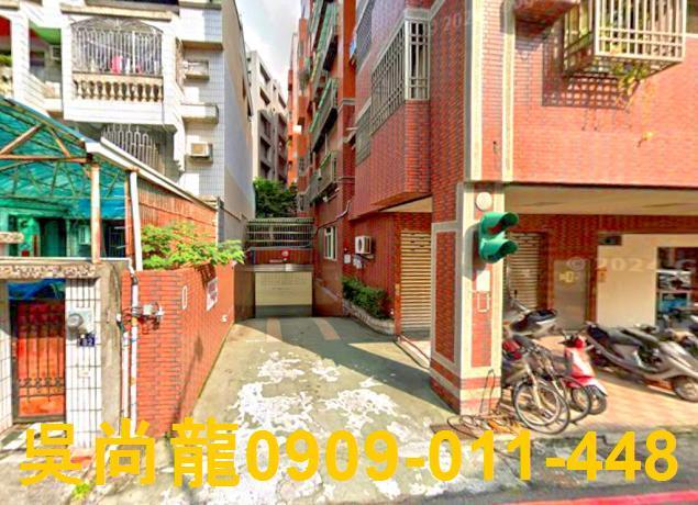 西屯華廈法拍-4