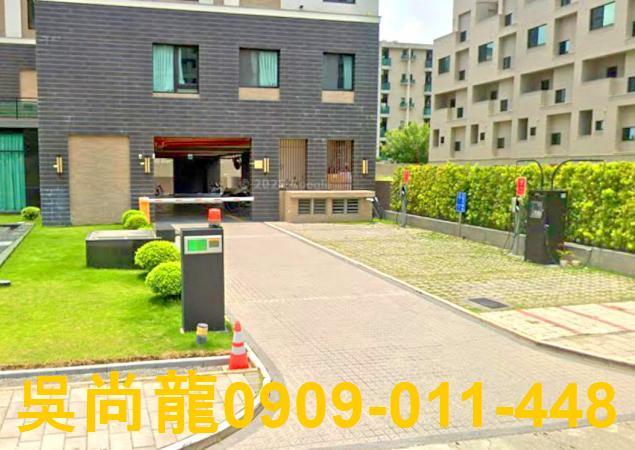 台南善化拍賣華廈-4