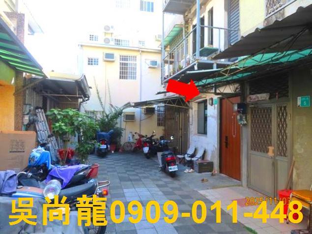 台南法拍透天-4